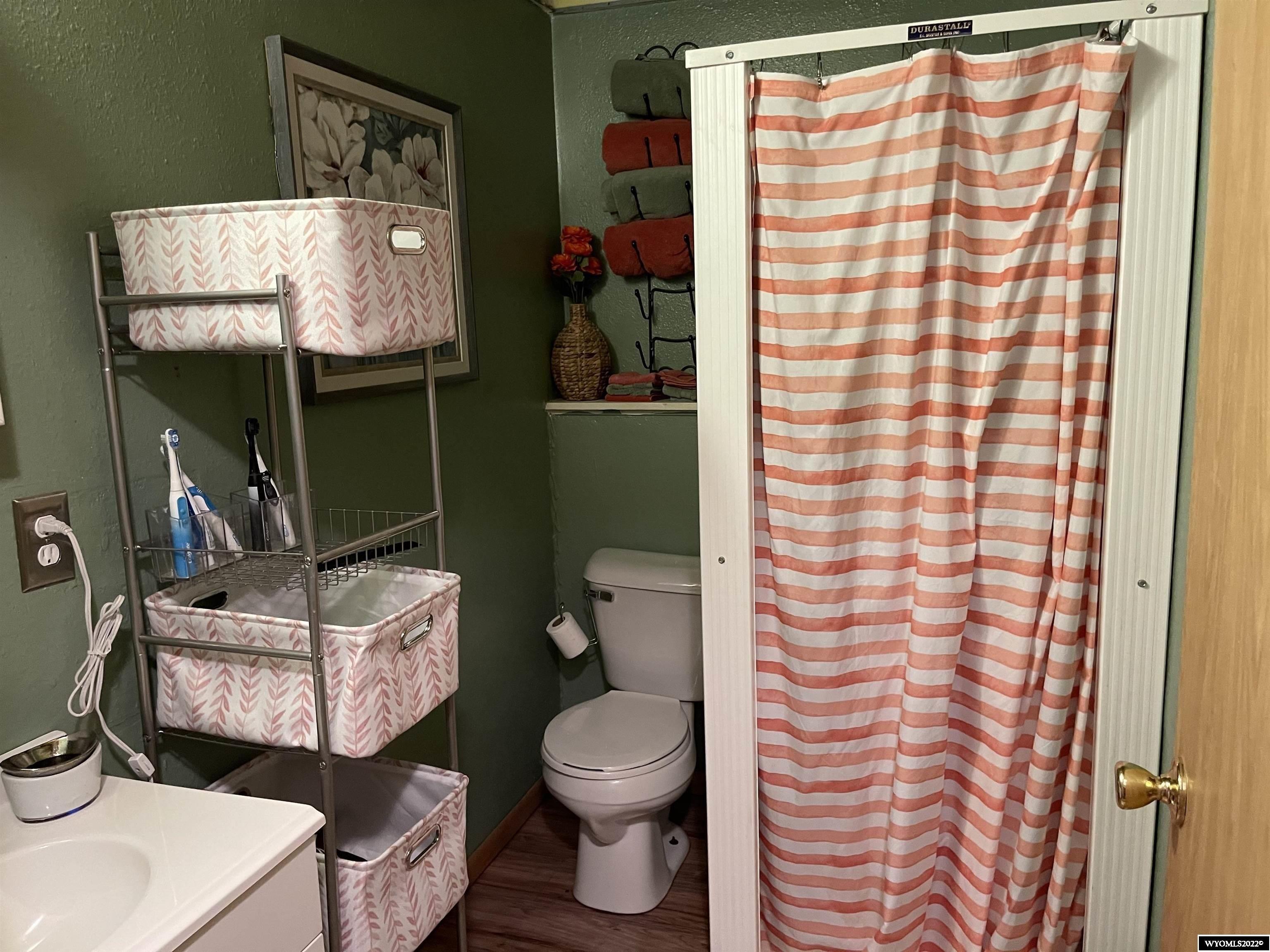 S 14th St, Thermopolis, WY 82443