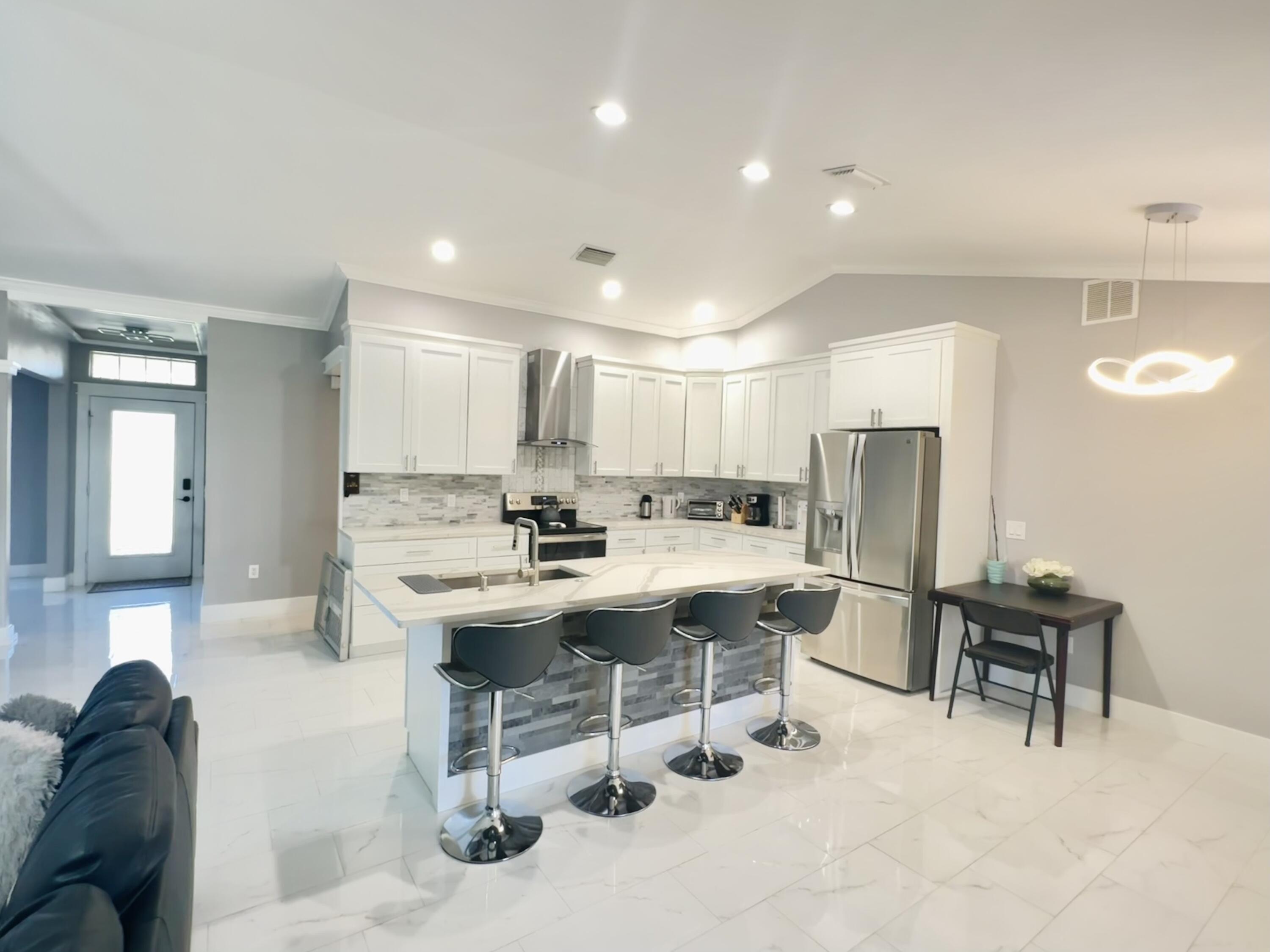 Sw Bonwold St, Port Saint Lucie, FL 34953