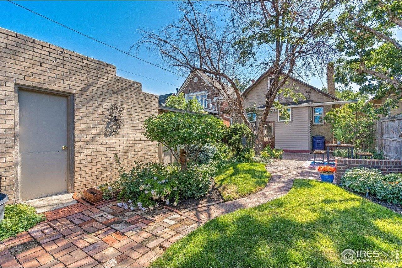 S Pearl St, Denver, CO 80209