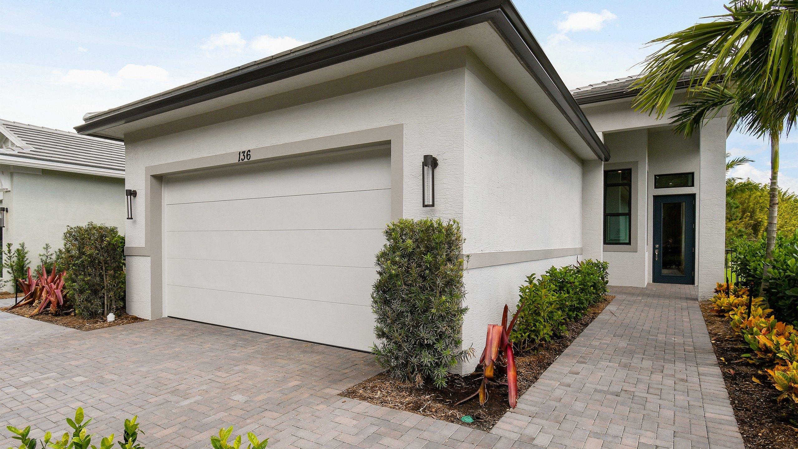 Se Strada Cervaro, Port Saint Lucie, FL 34952