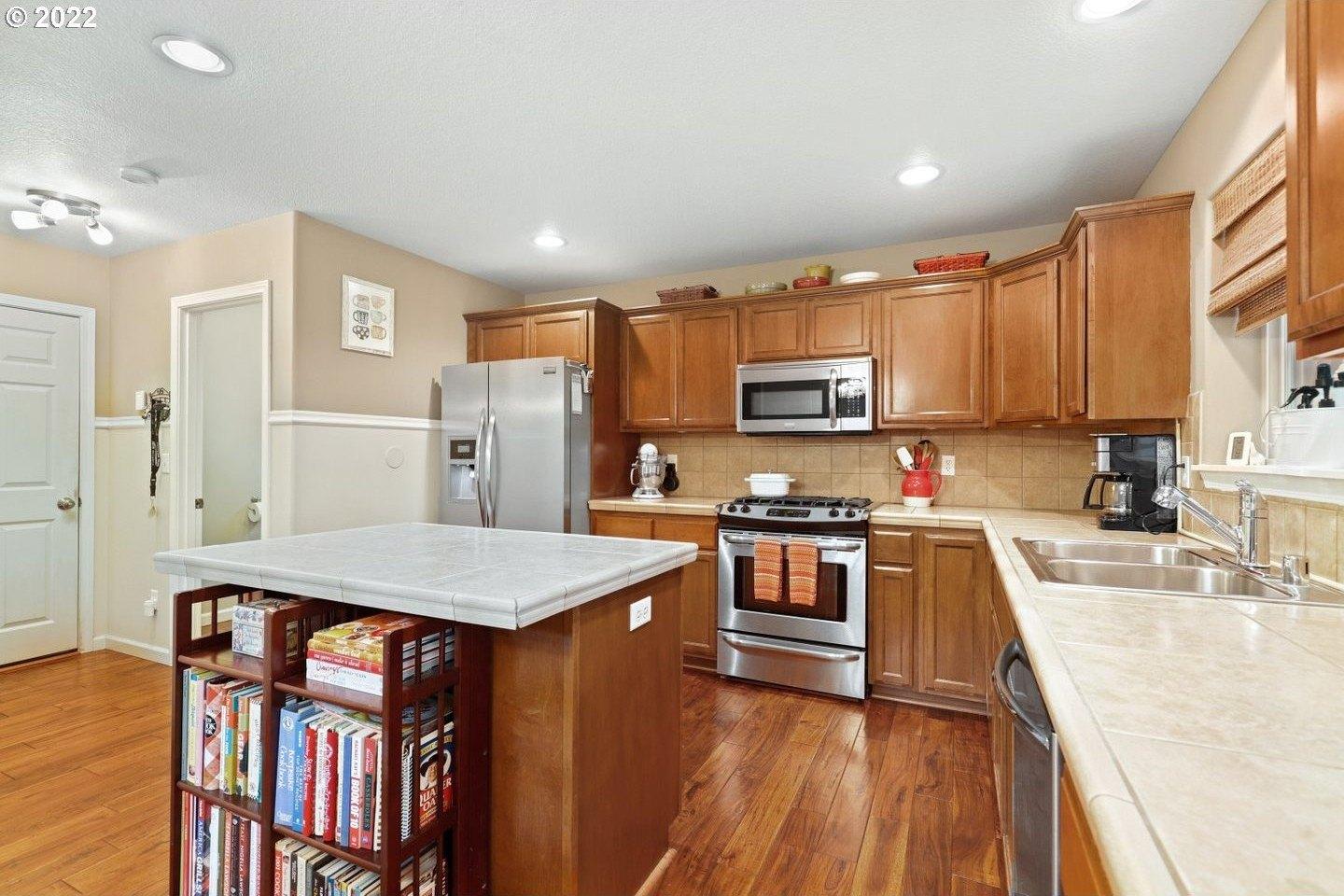 Division St, Camas, WA 98607