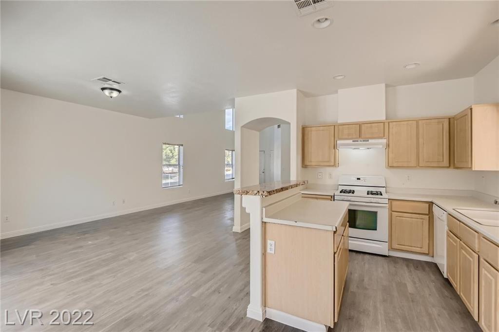 Worth Ct, Henderson, NV 89052