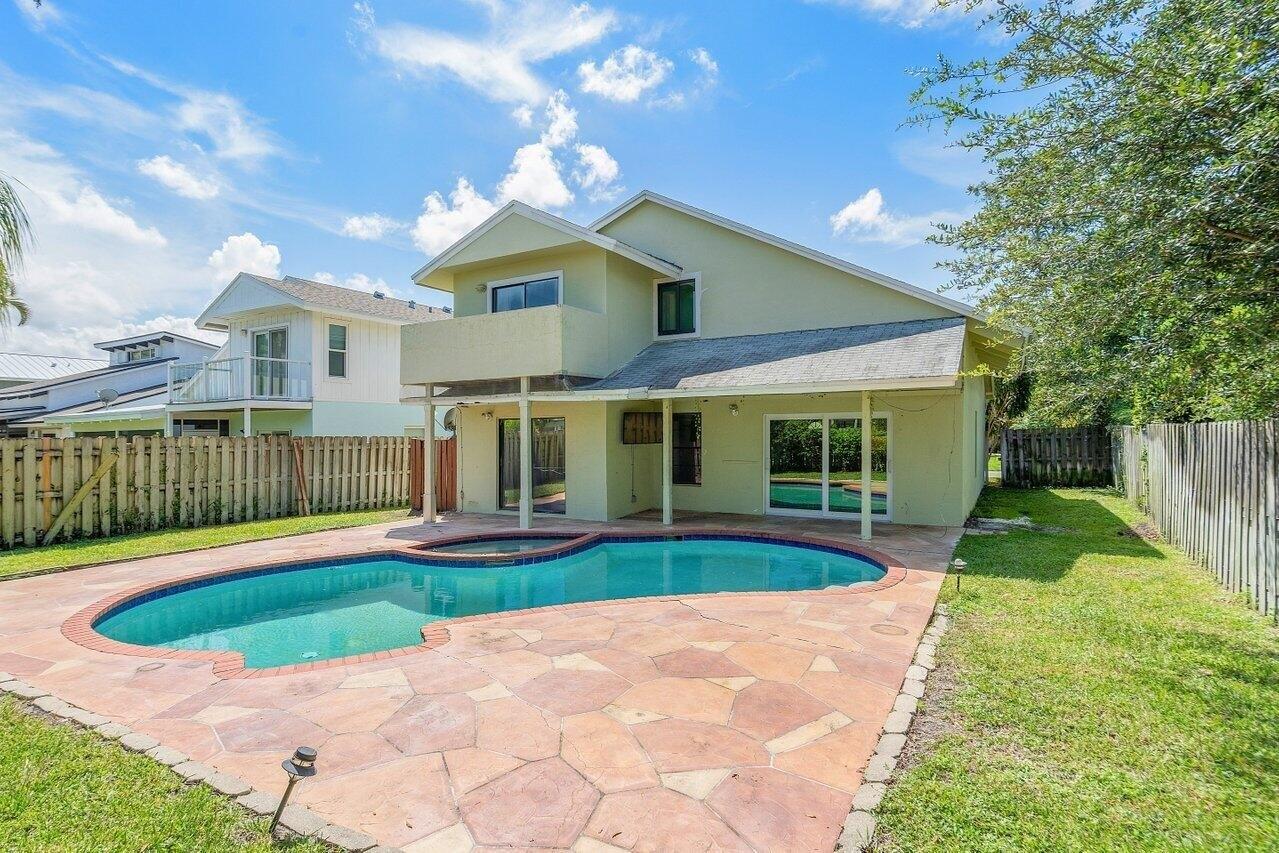 Southridge Rd, Delray Beach, FL 33444
