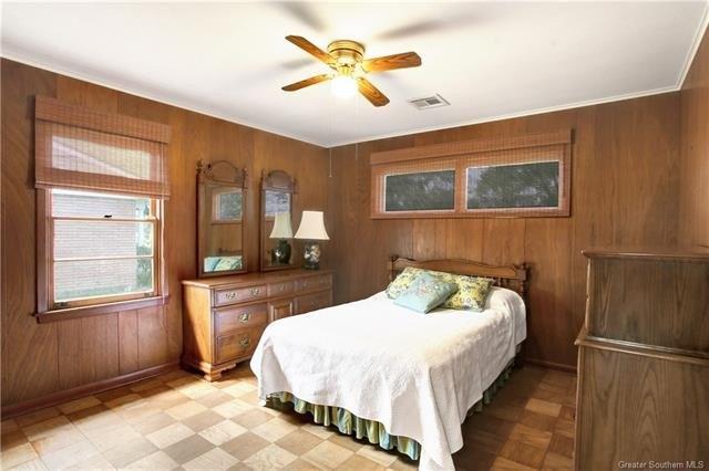 Greenwood Dr, Jennings, LA 70546