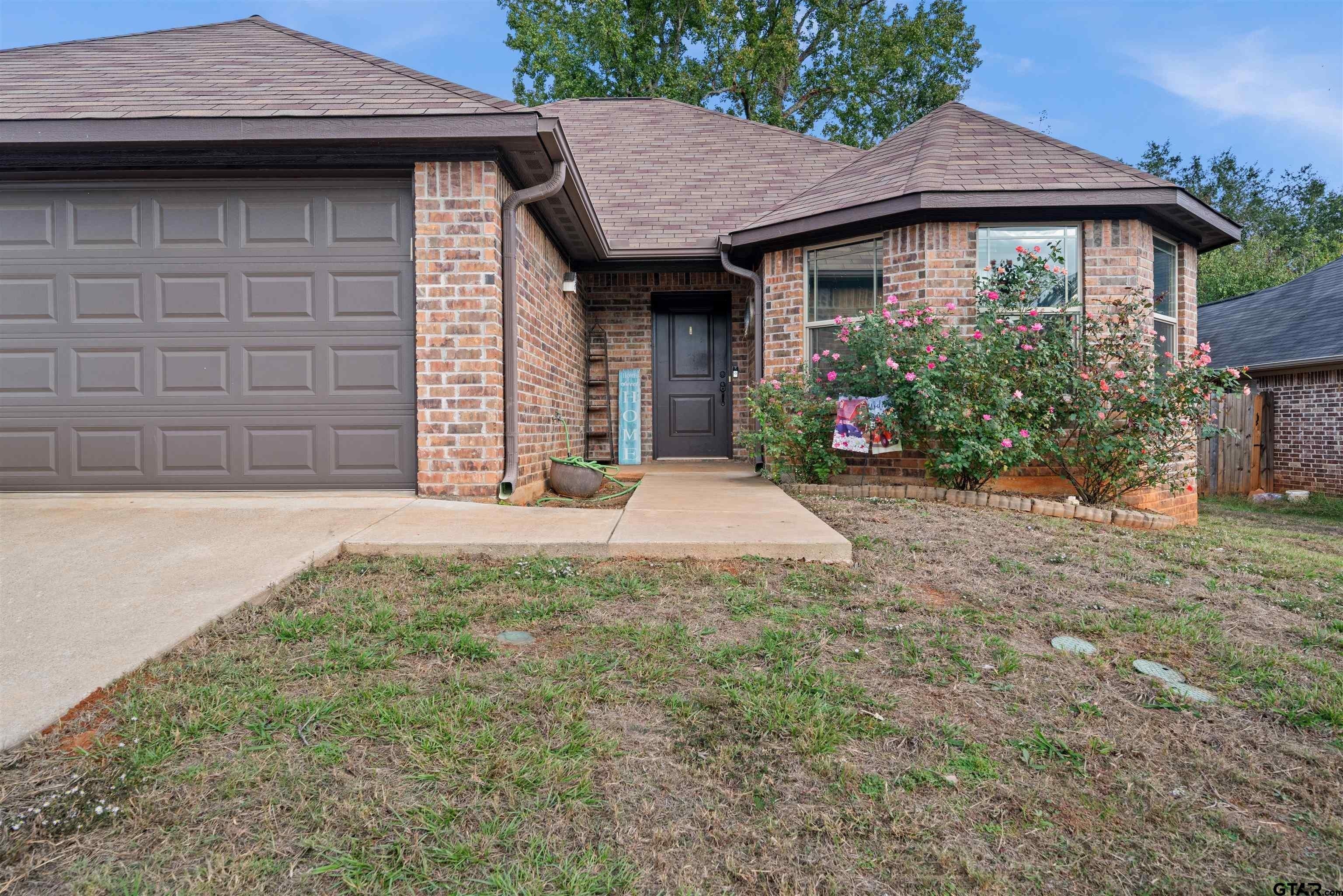 Tara Ln, Troup, TX 75789