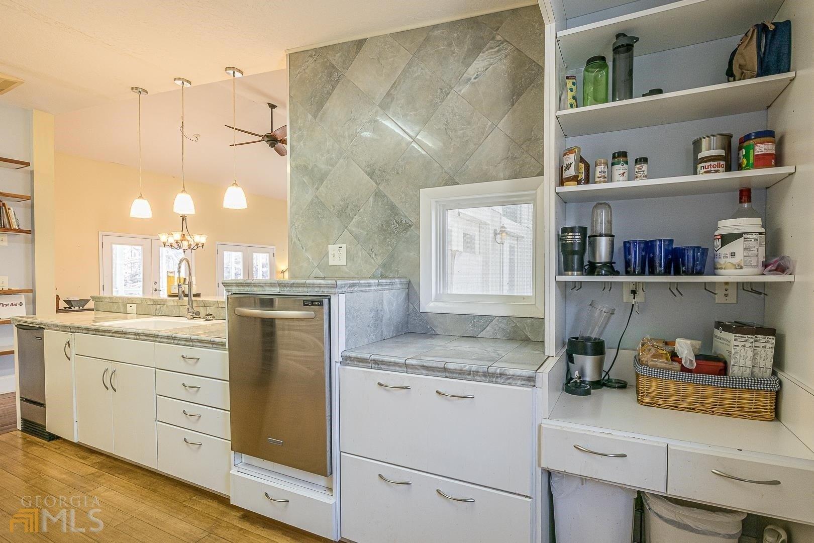 Tahiti Way, Flowery Branch, GA 30542