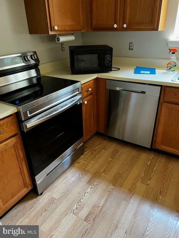 Sweet Bay Ct, Frederick, MD 21703