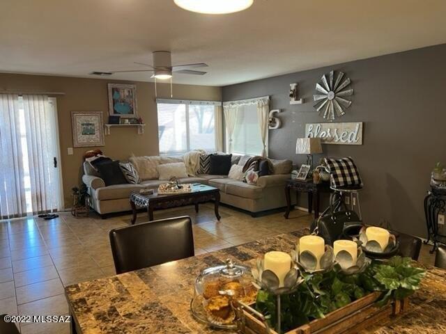 W Via Tierra Santa, Tucson, AZ 85746