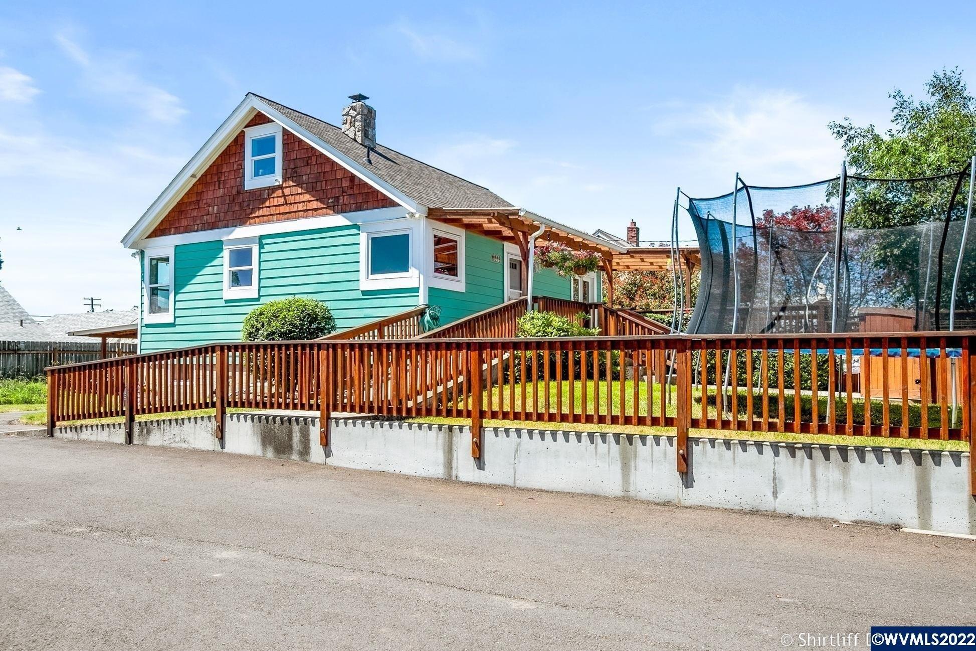 Mckinney Ln, Lebanon, OR 97355