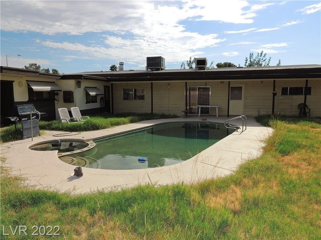 Montego Dr, Las Vegas, NV 89121