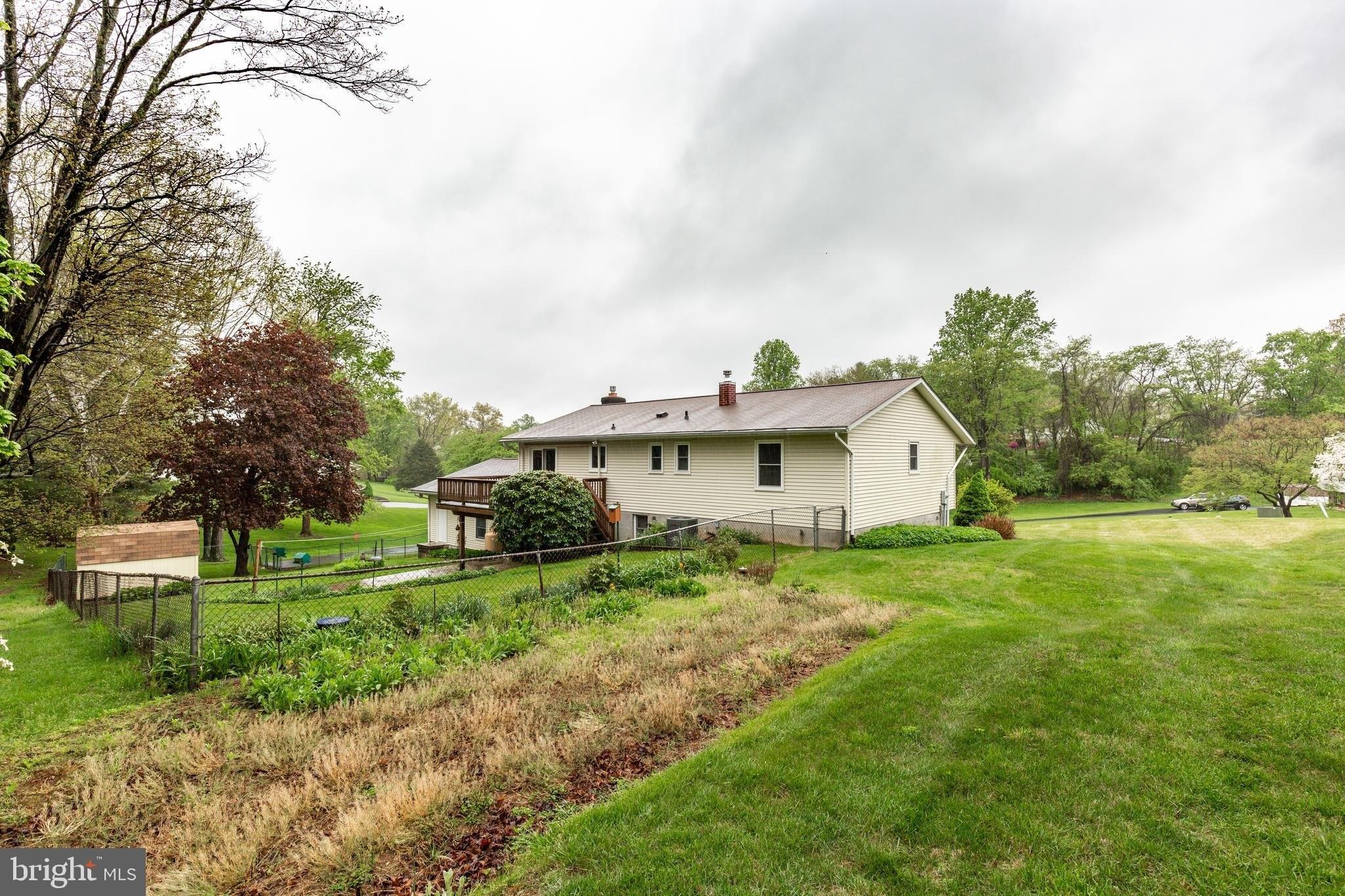 Scotsworth Way, Sykesville, MD 21784