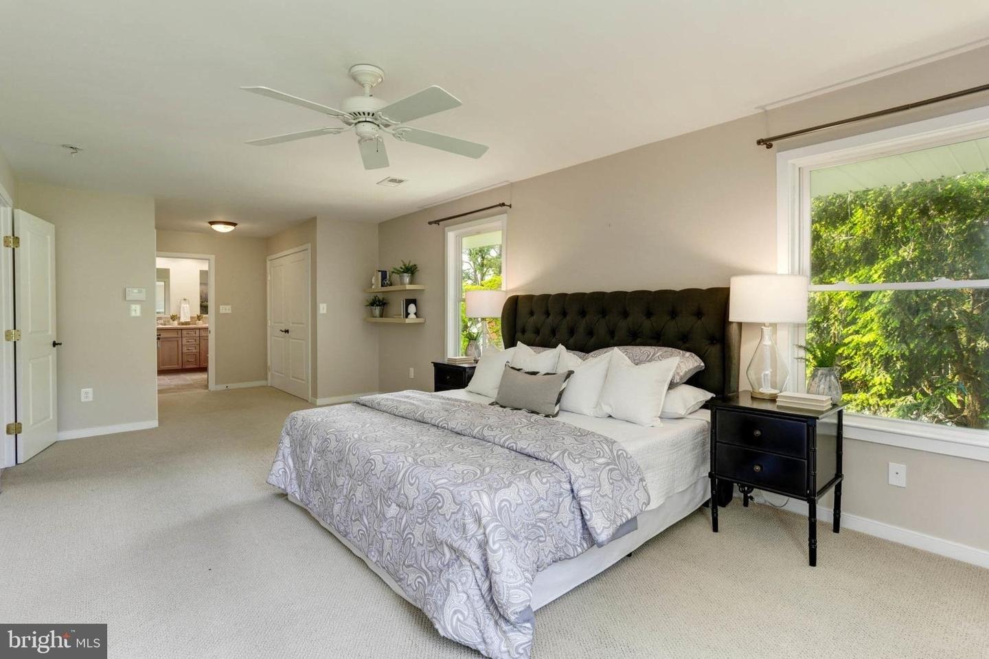 E Bay View Dr, Annapolis, MD 21403