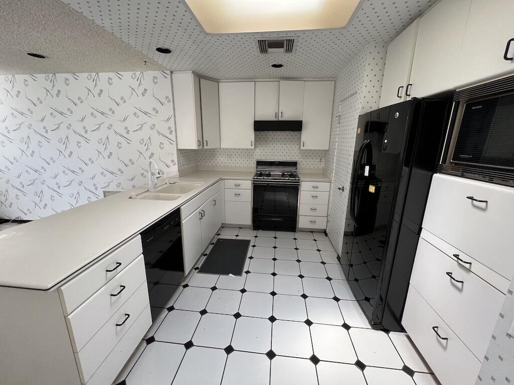 Lafayette Dr, Rancho Mirage, CA 92270