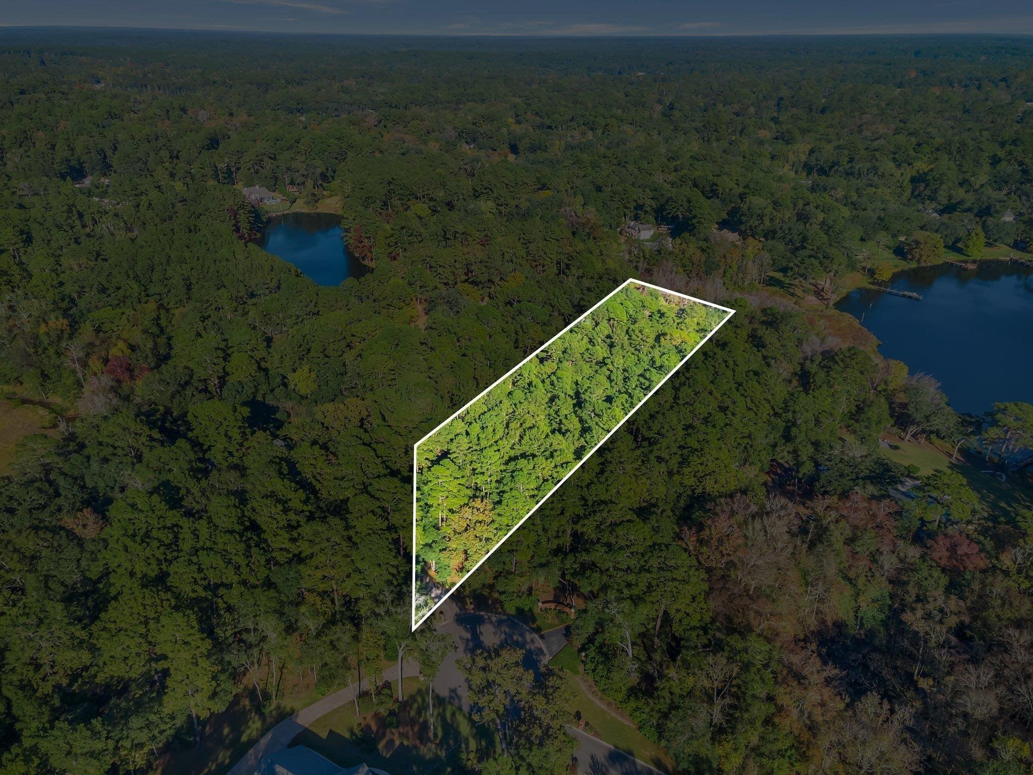 Pembridge Pl, Tallahassee, FL 32309