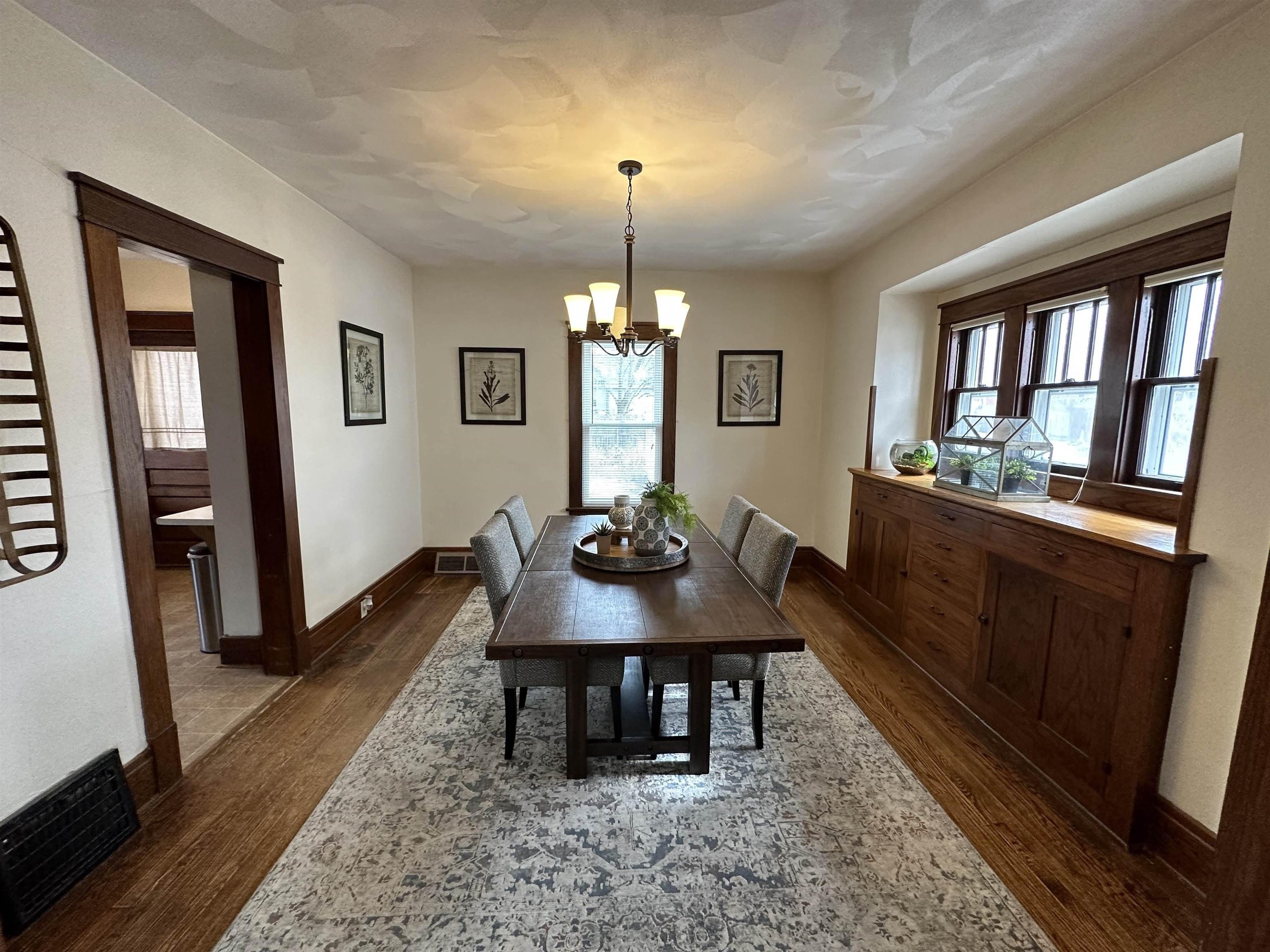 19th Ave, Monroe, WI 53566