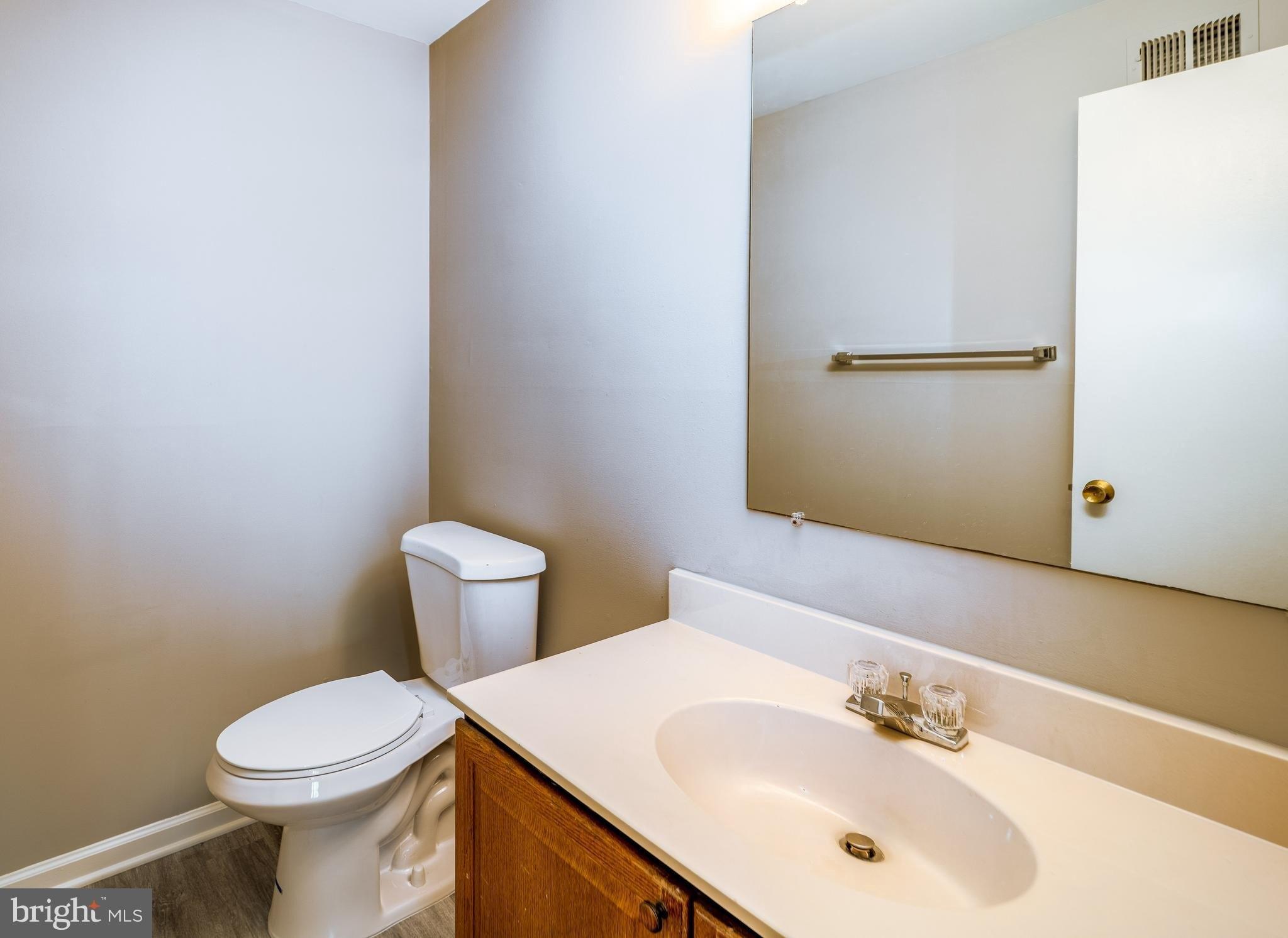 Aviary Way, Woodbridge, VA 22192
