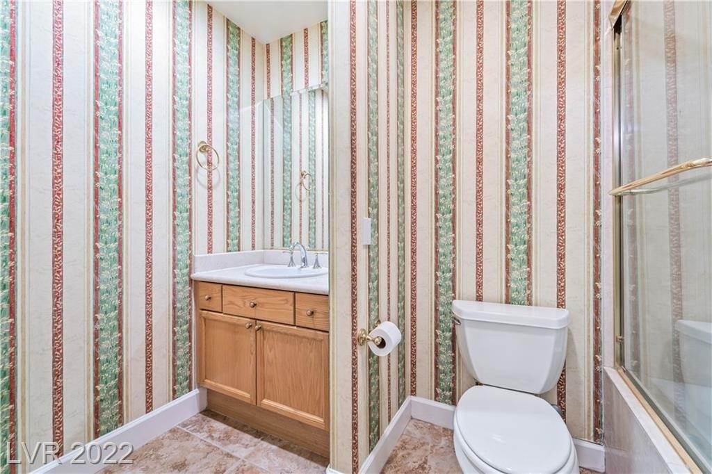 Broad Peak Dr, Las Vegas, NV 89131