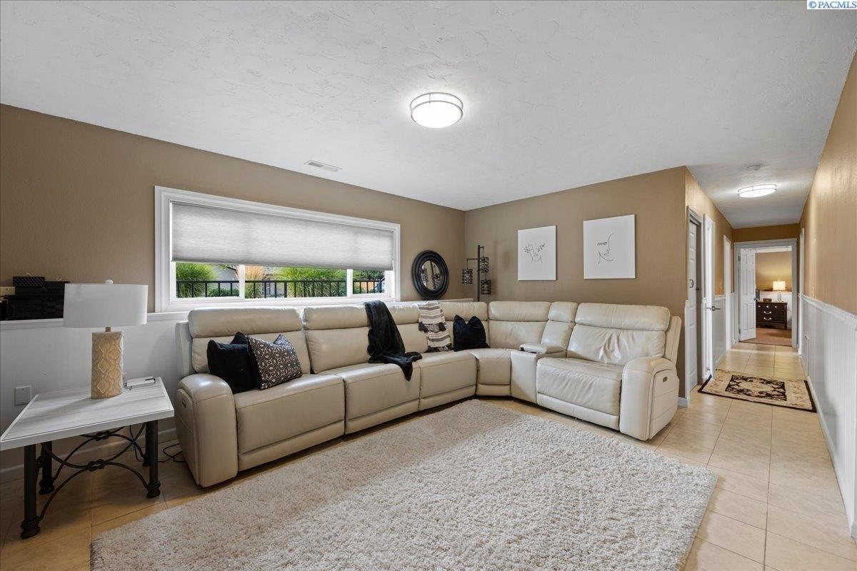 Road 47 N, Pasco, WA 99301