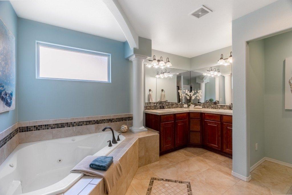 2nd Pl W, Bothell, WA 98012