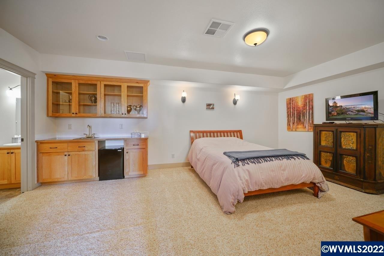 Northernwood Dr, Brownsville, OR 97327