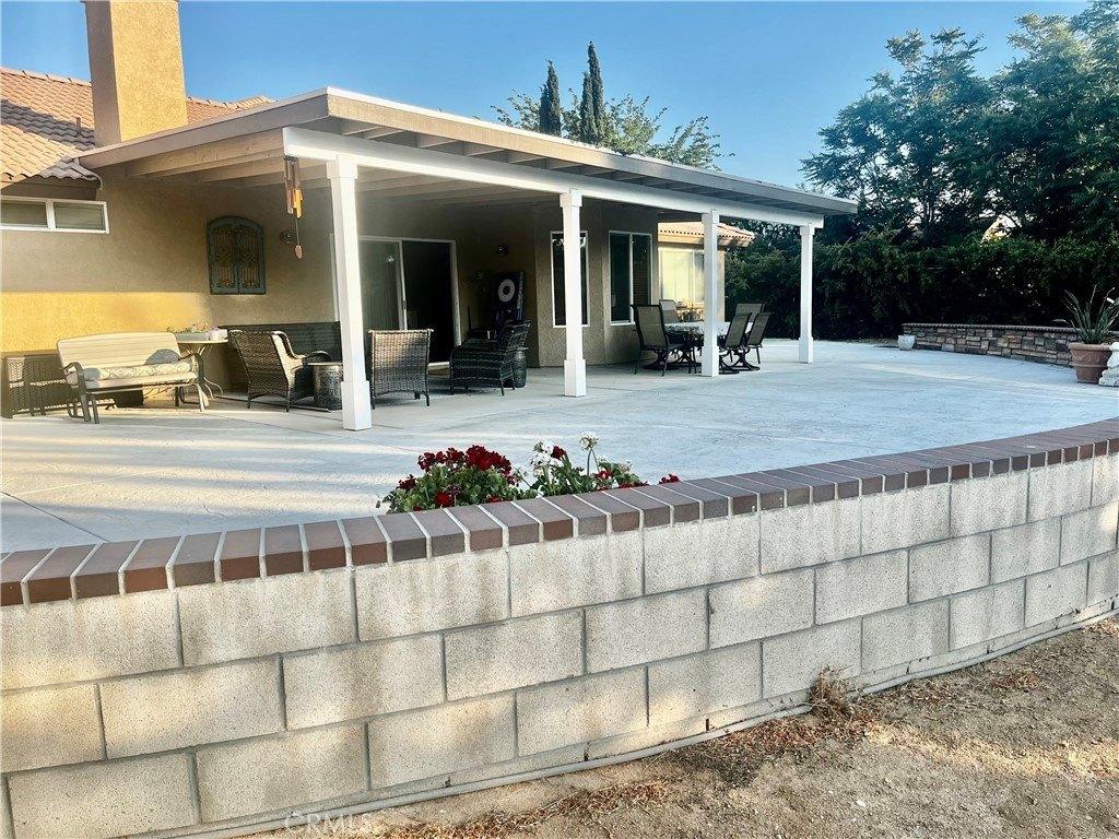 Bangor Ave, Hesperia, CA 92345