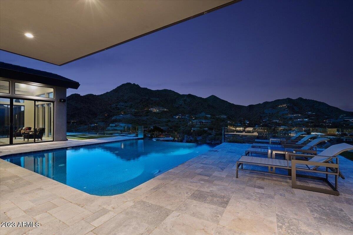 E Sandy Mountain Rd, Paradise Valley, AZ 85253