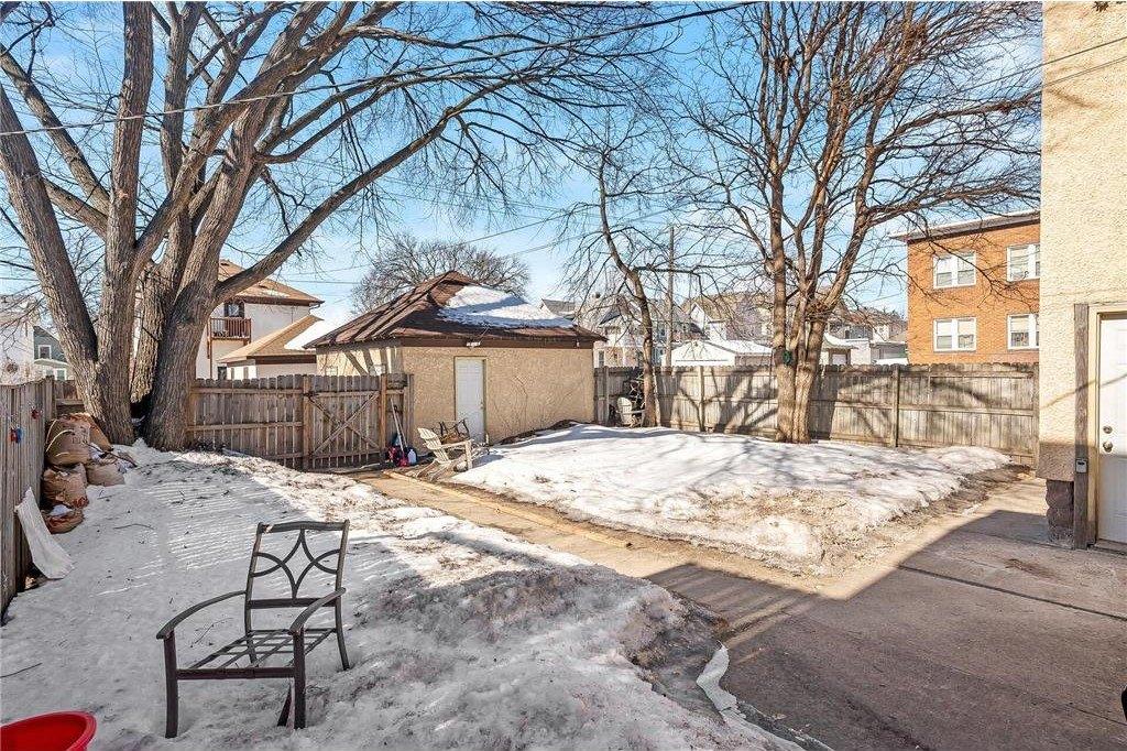 Portland Ave, Minneapolis, MN 55407