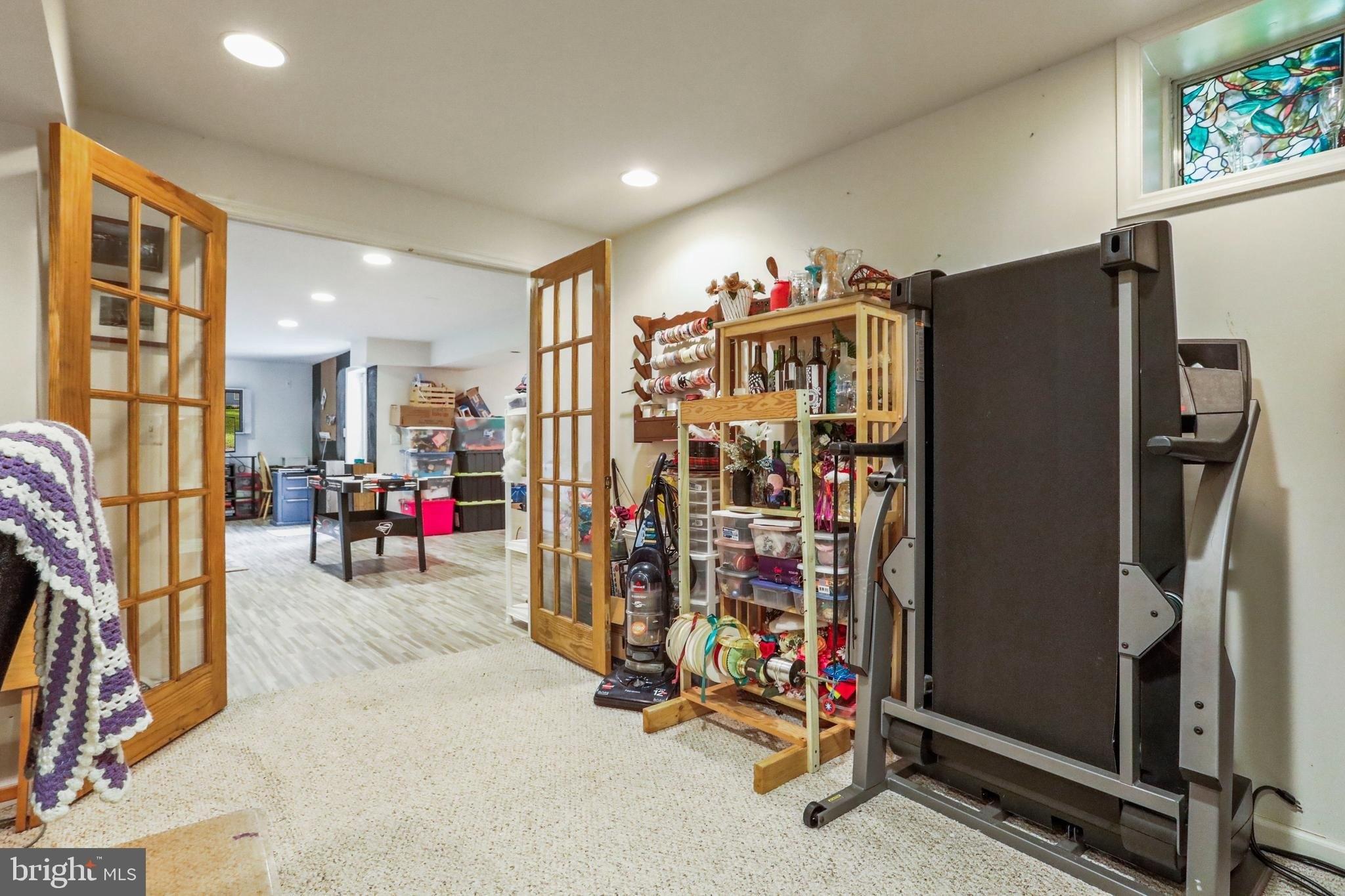 Clifford Ct, Harpers Ferry, WV 25425
