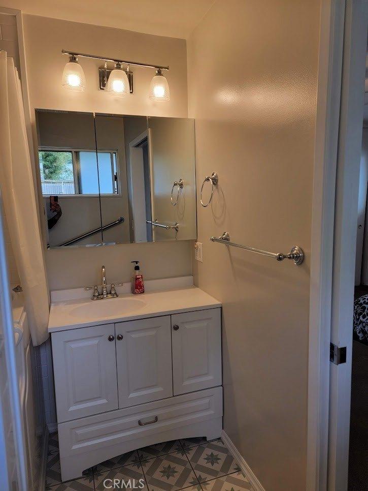 Sierra Vista Ave, Riverside, CA 92505