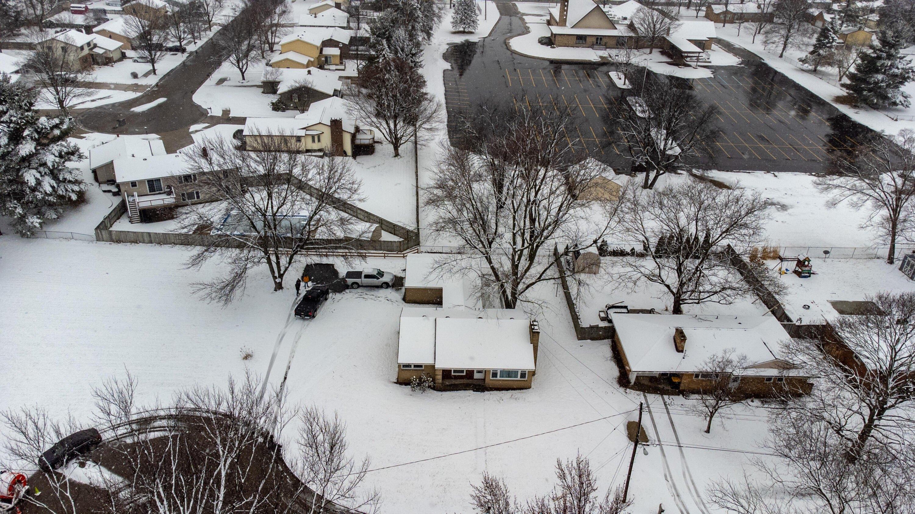 Billmar St Sw, Grandville, MI 49418