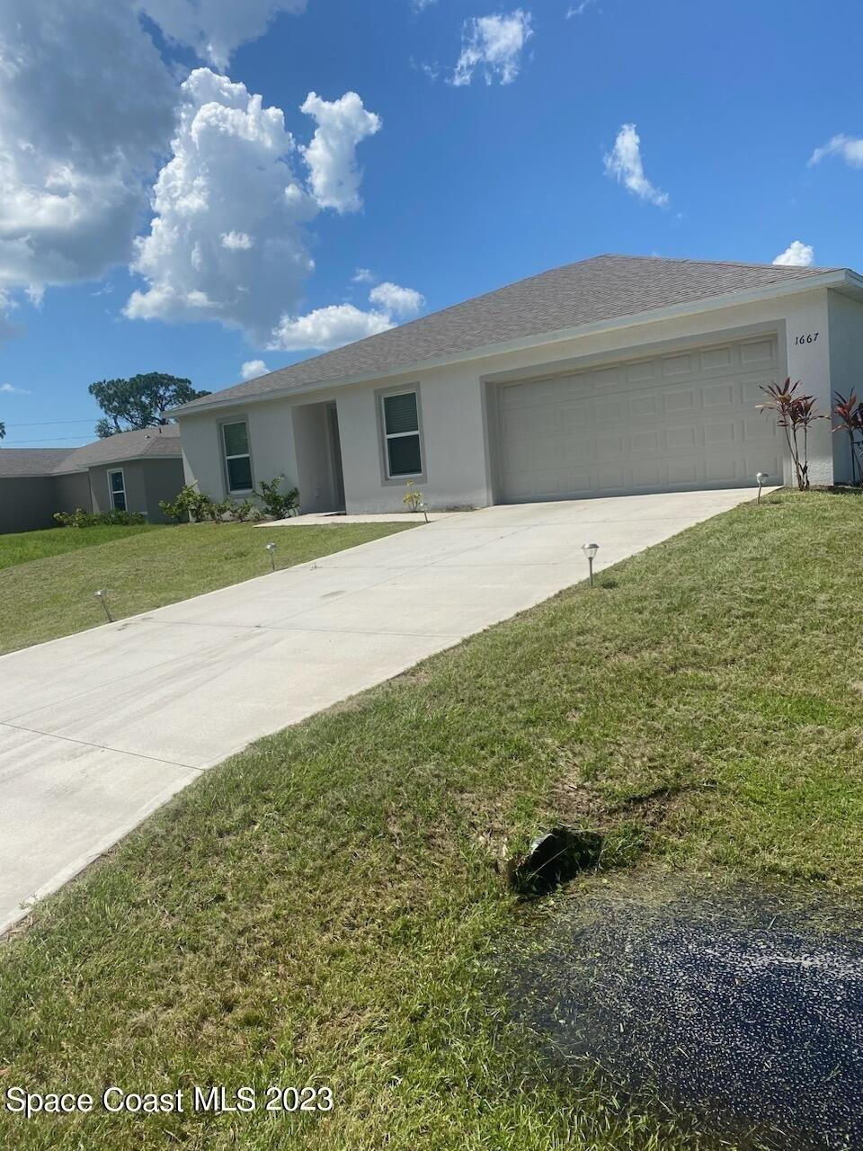 Saint St Se, Palm Bay, FL 32909