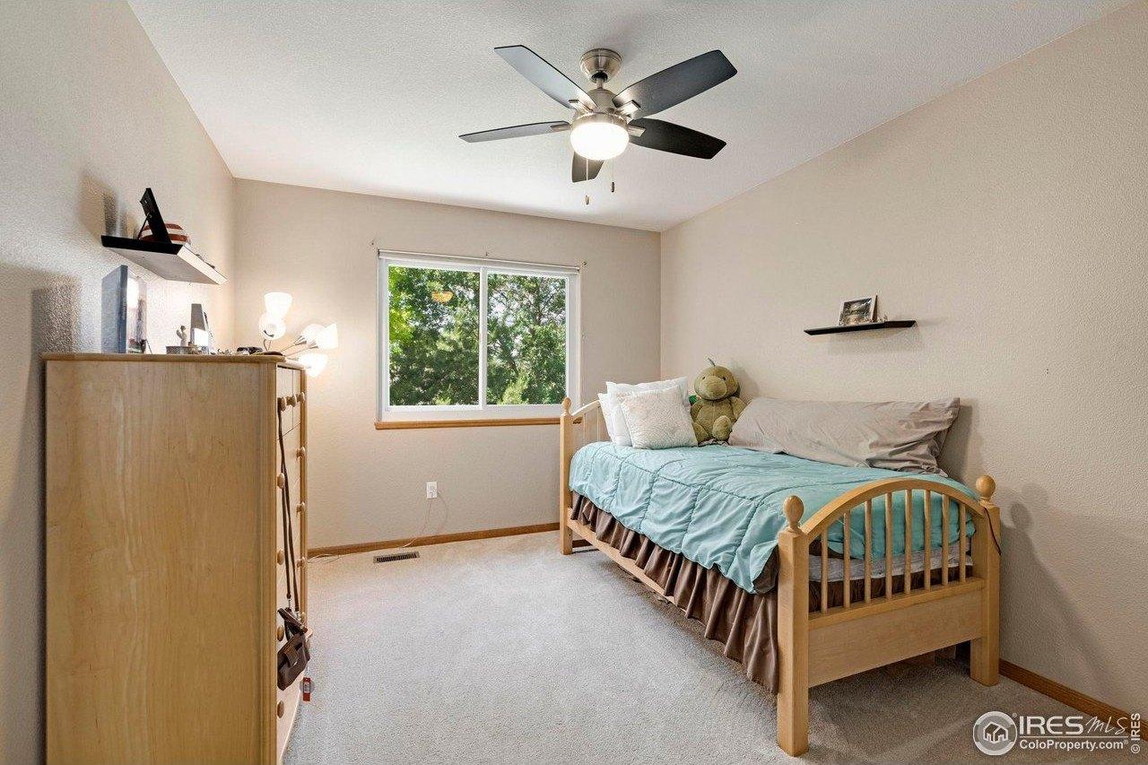 Wapola Ave, Loveland, CO 80537