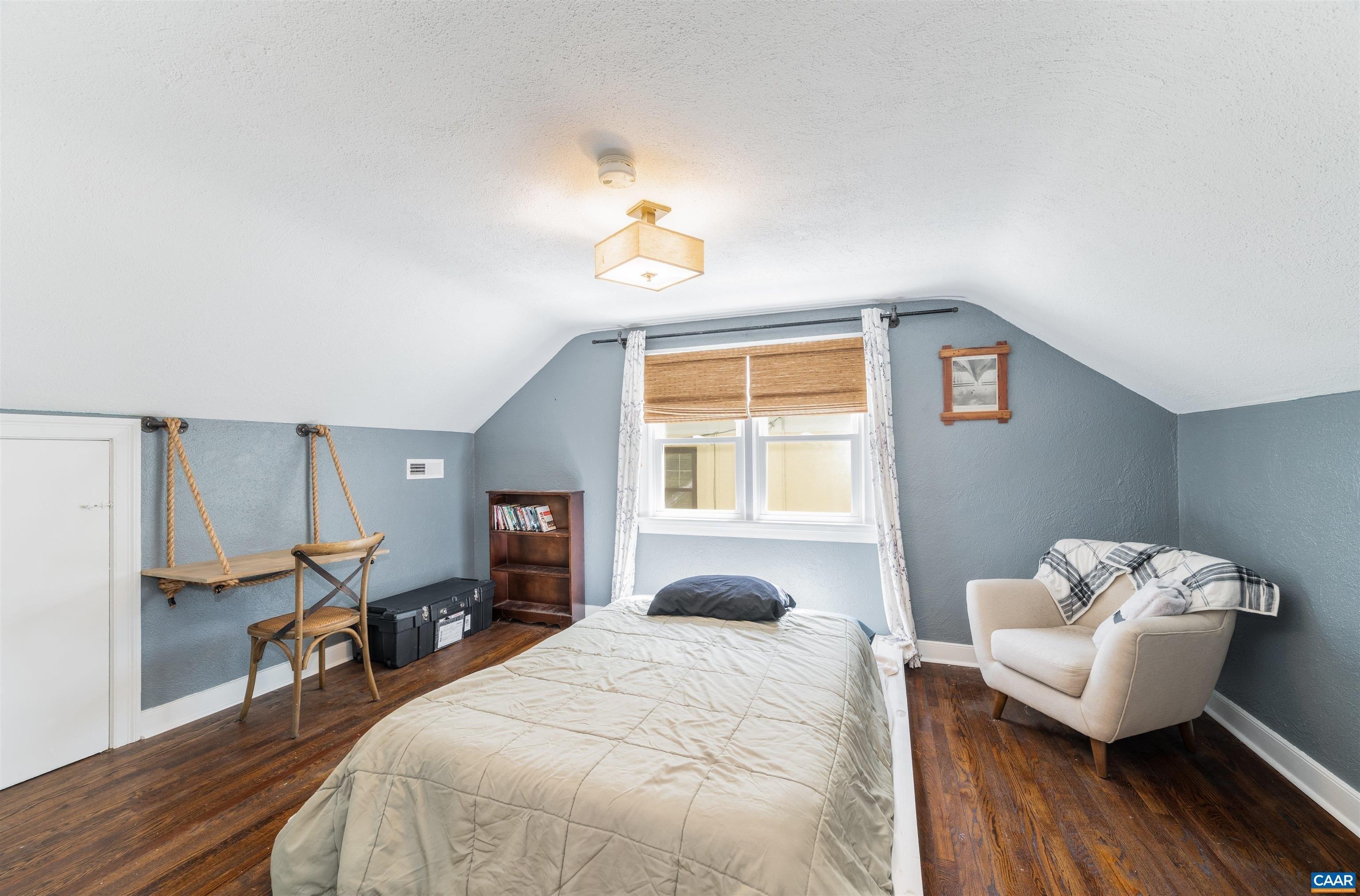 Druid Ave, Charlottesville, VA 22902