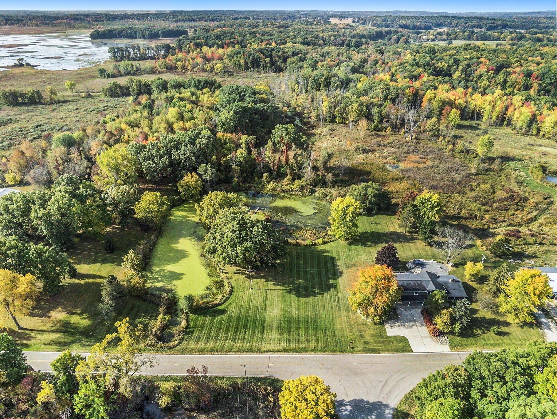 Junction Rd, Bellevue, MI 49021