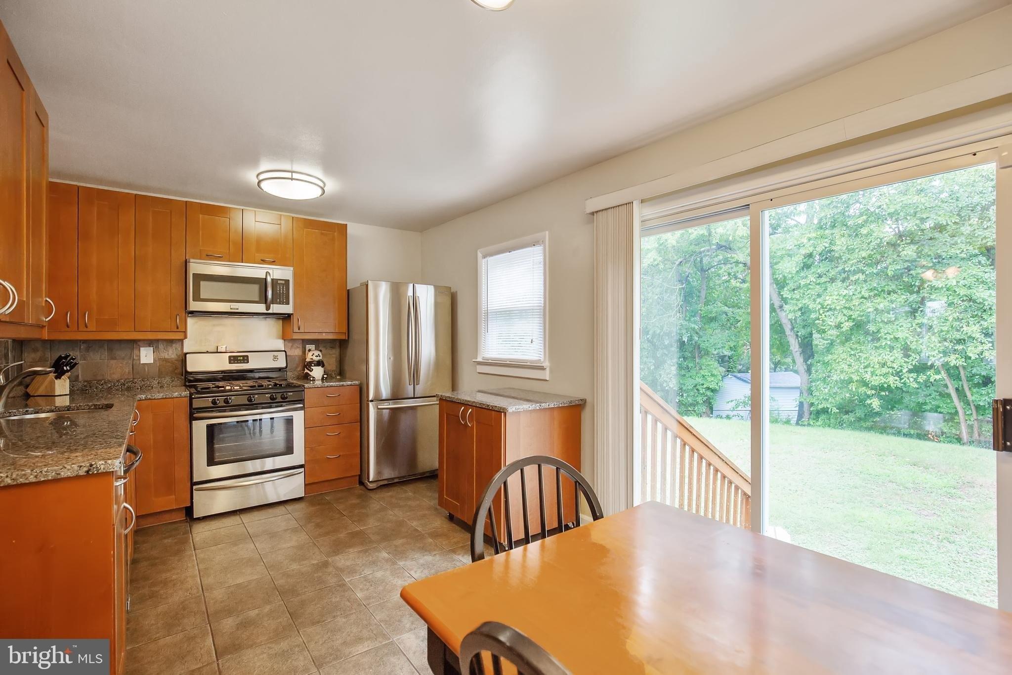 Halloway Pl, Upper Marlboro, MD 20772