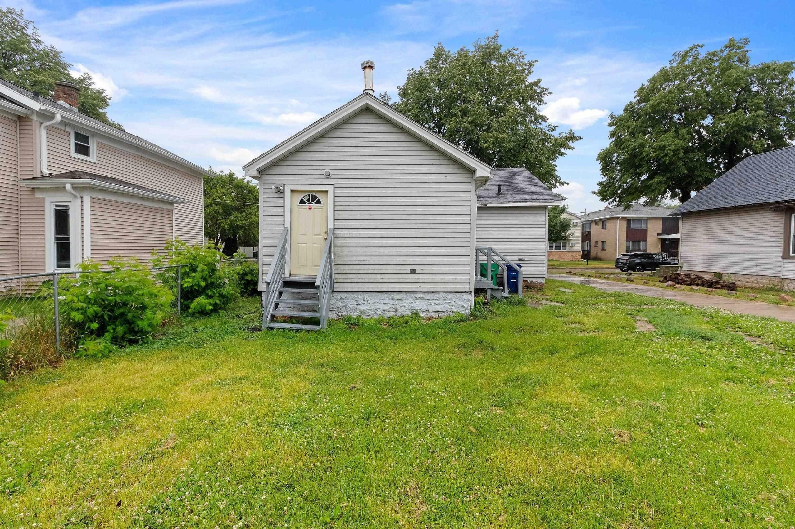 Cherry St, Green Bay, WI 54301