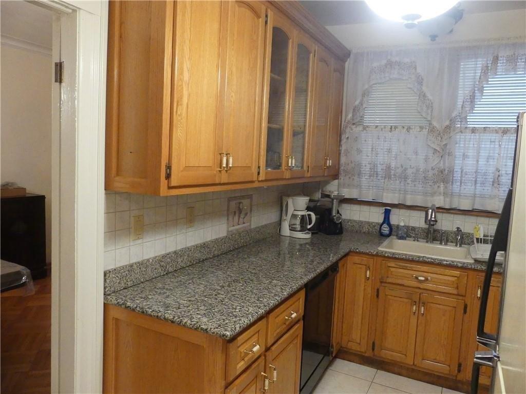 78th St, Brooklyn, NY 11228