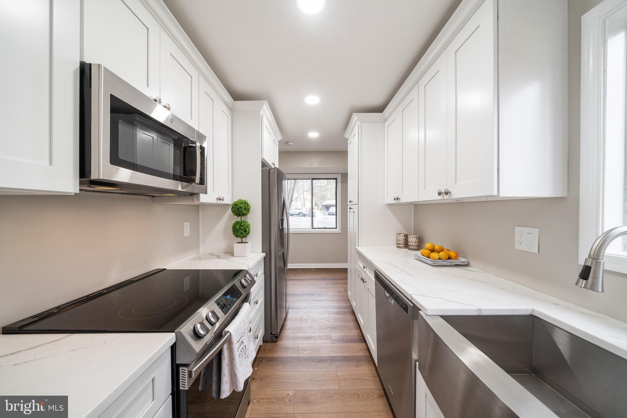 Ossian Hall Ln, Annandale, VA 22003