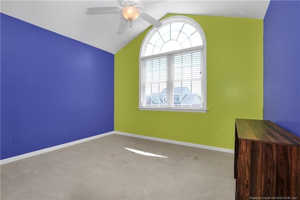 Gentleman Dr, Hope Mills, NC 28348