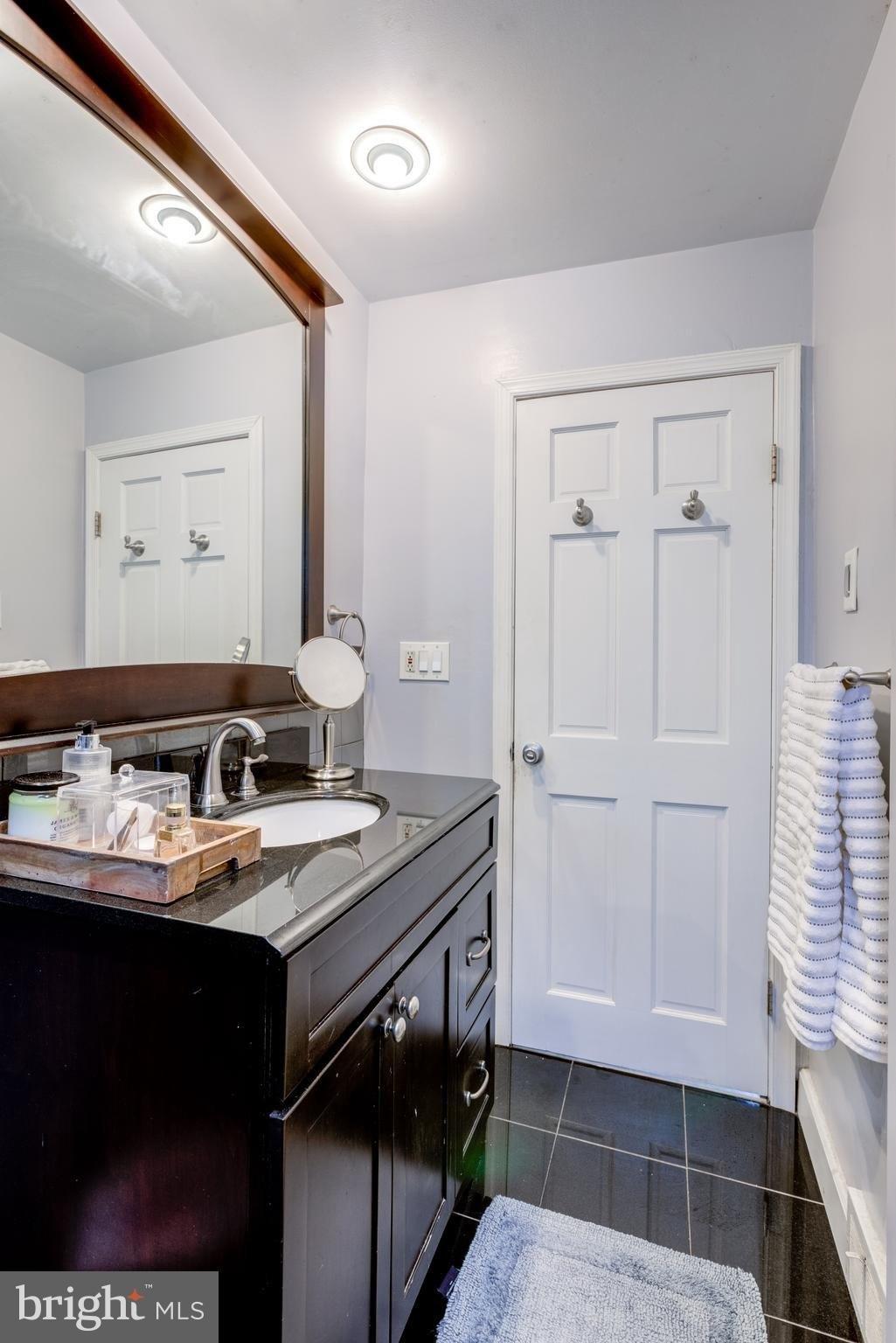 W Salaignac St, Philadelphia, PA 19128