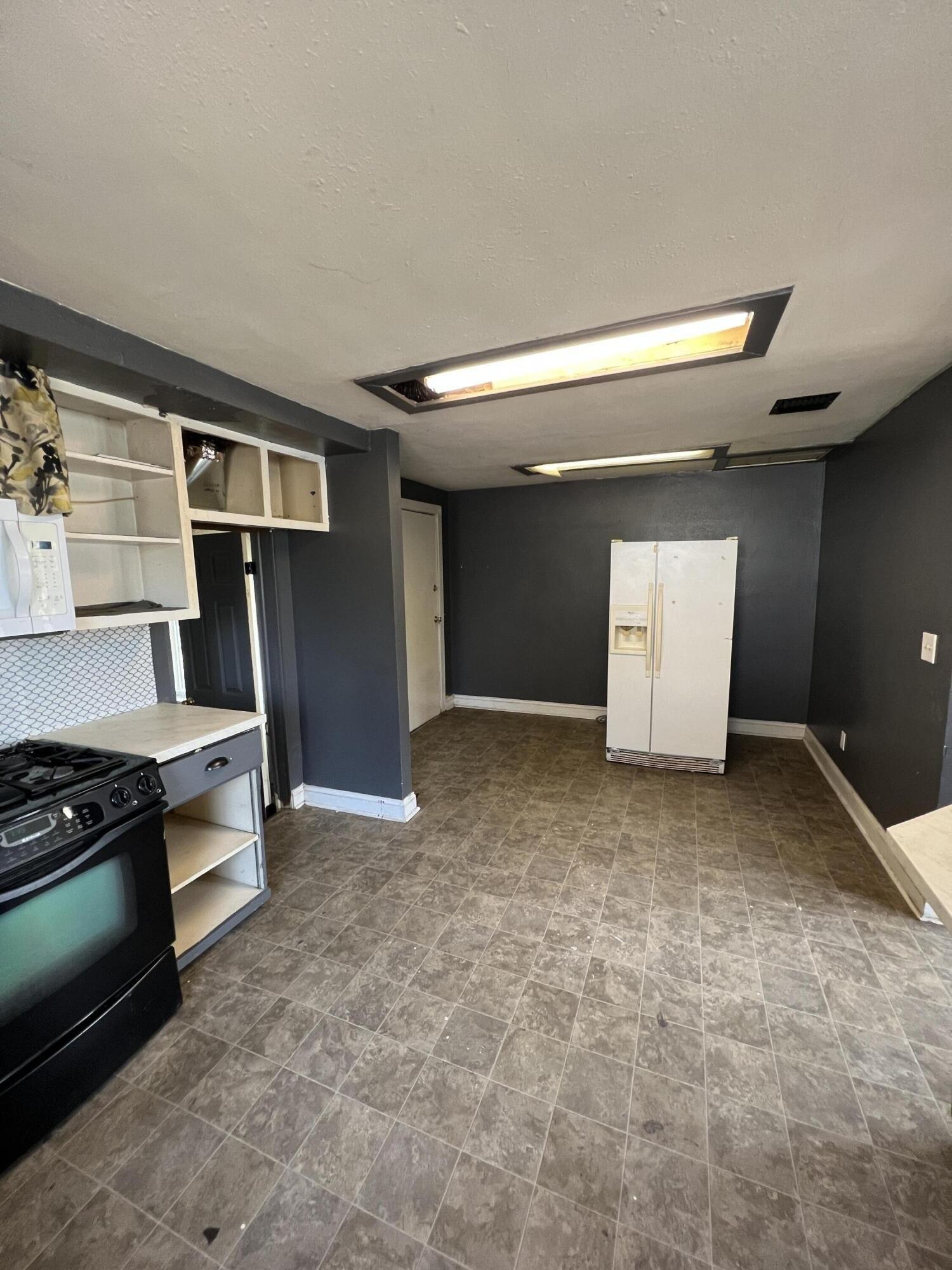 W Jackson St, Medford, OR 97501