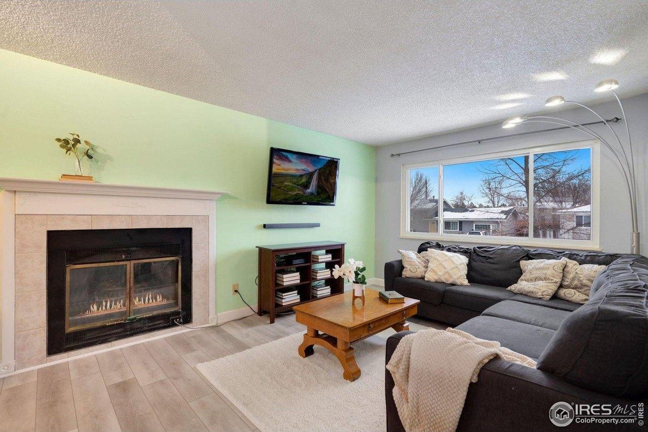 10th St, Windsor, CO 80550