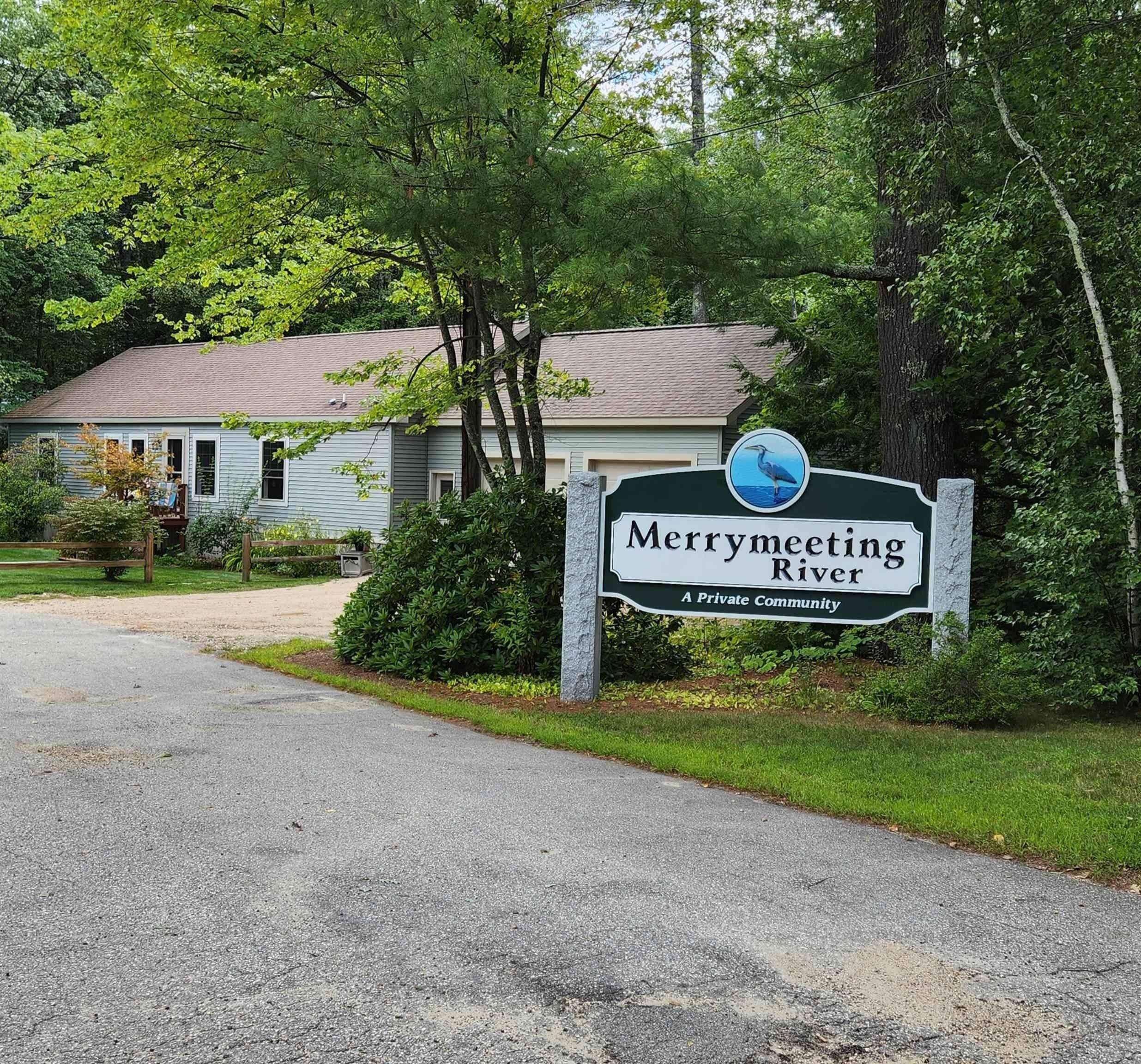 Chickadee Ln, Alton, NH 03809