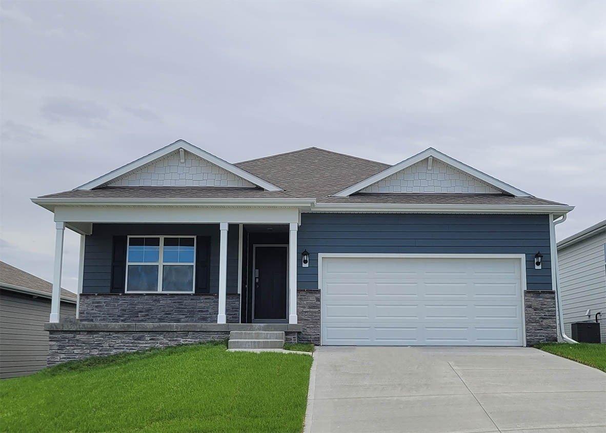S 204th Ave, Gretna, NE 68028