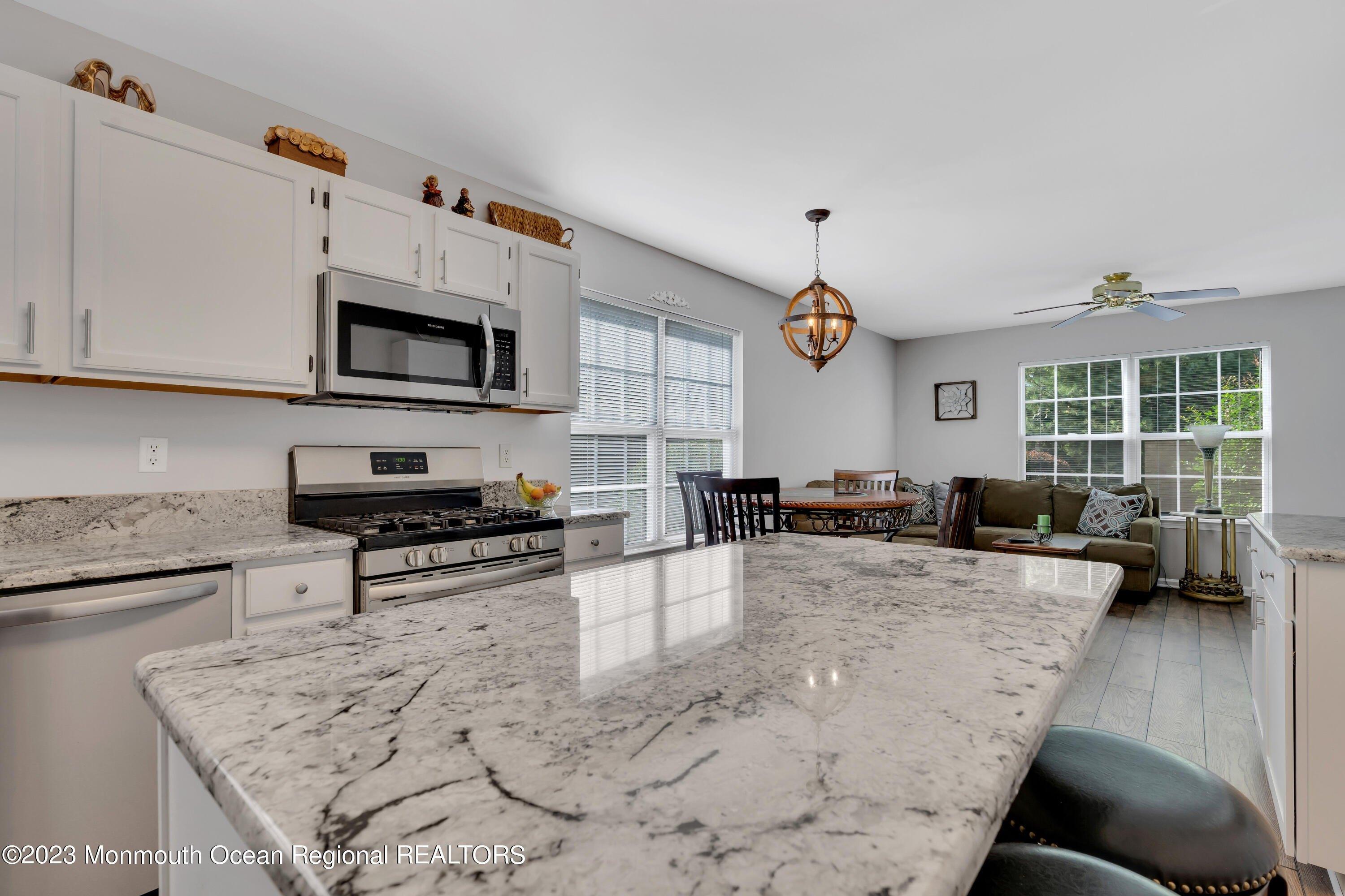 W Ashfield Ct, Toms River, NJ 08755