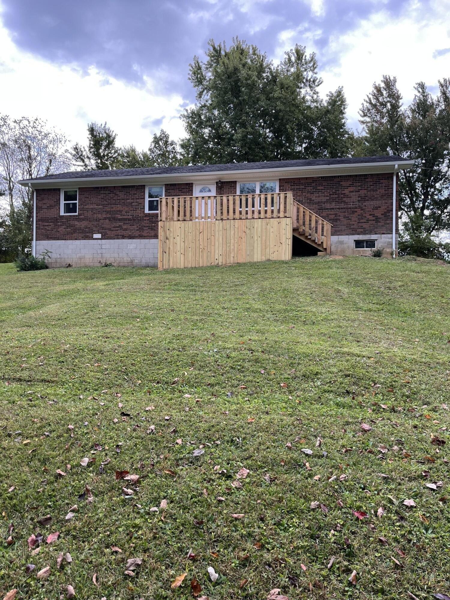 Parsons Rd, Waynesburg, KY 40489