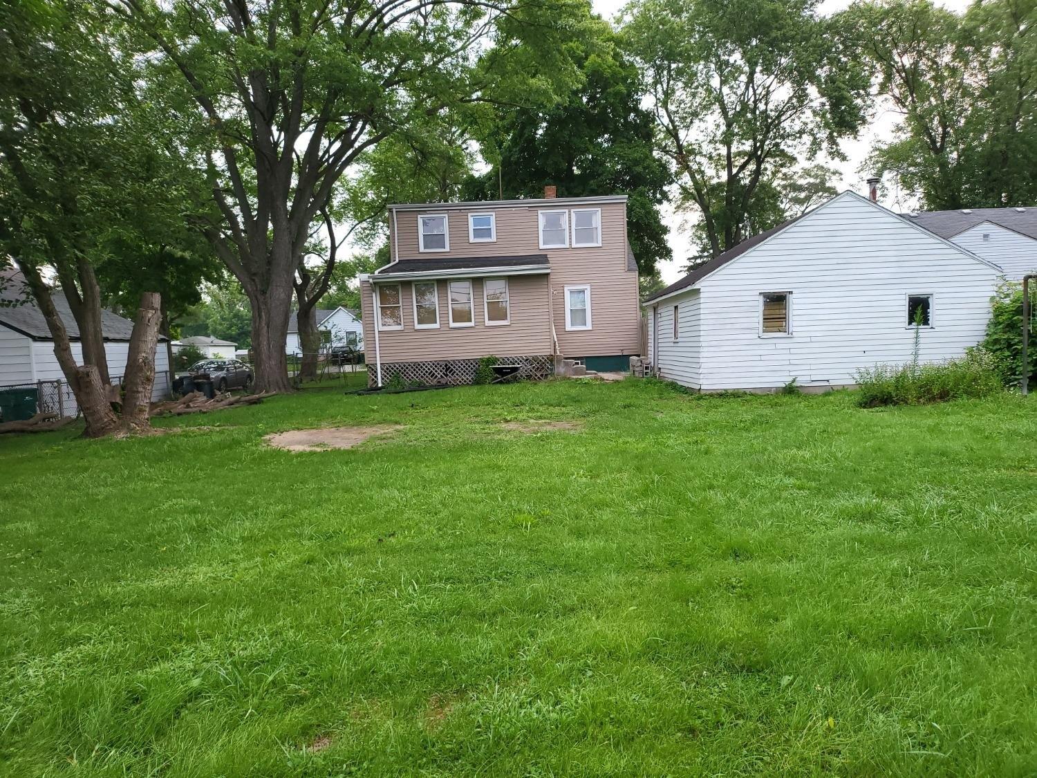 Marshall St, Merrillville, IN 46410