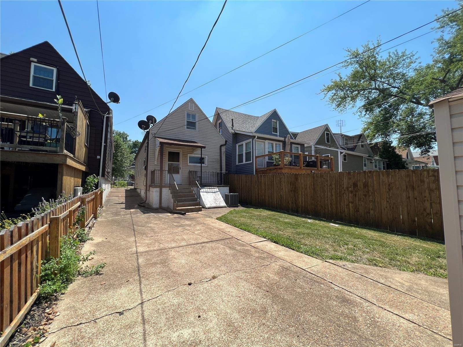 Connecticut St, Saint Louis, MO 63116