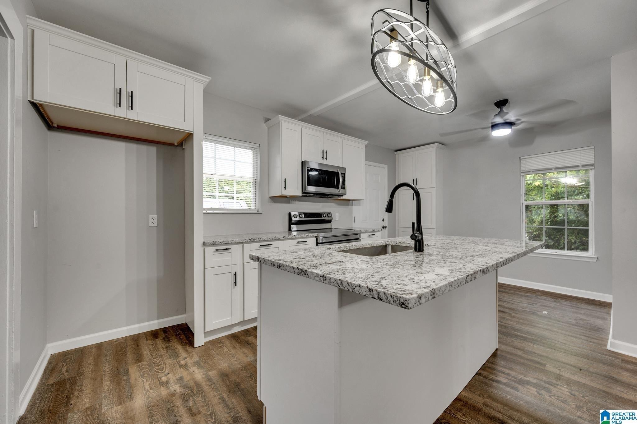 Crestwood Blvd, Birmingham, AL 35222