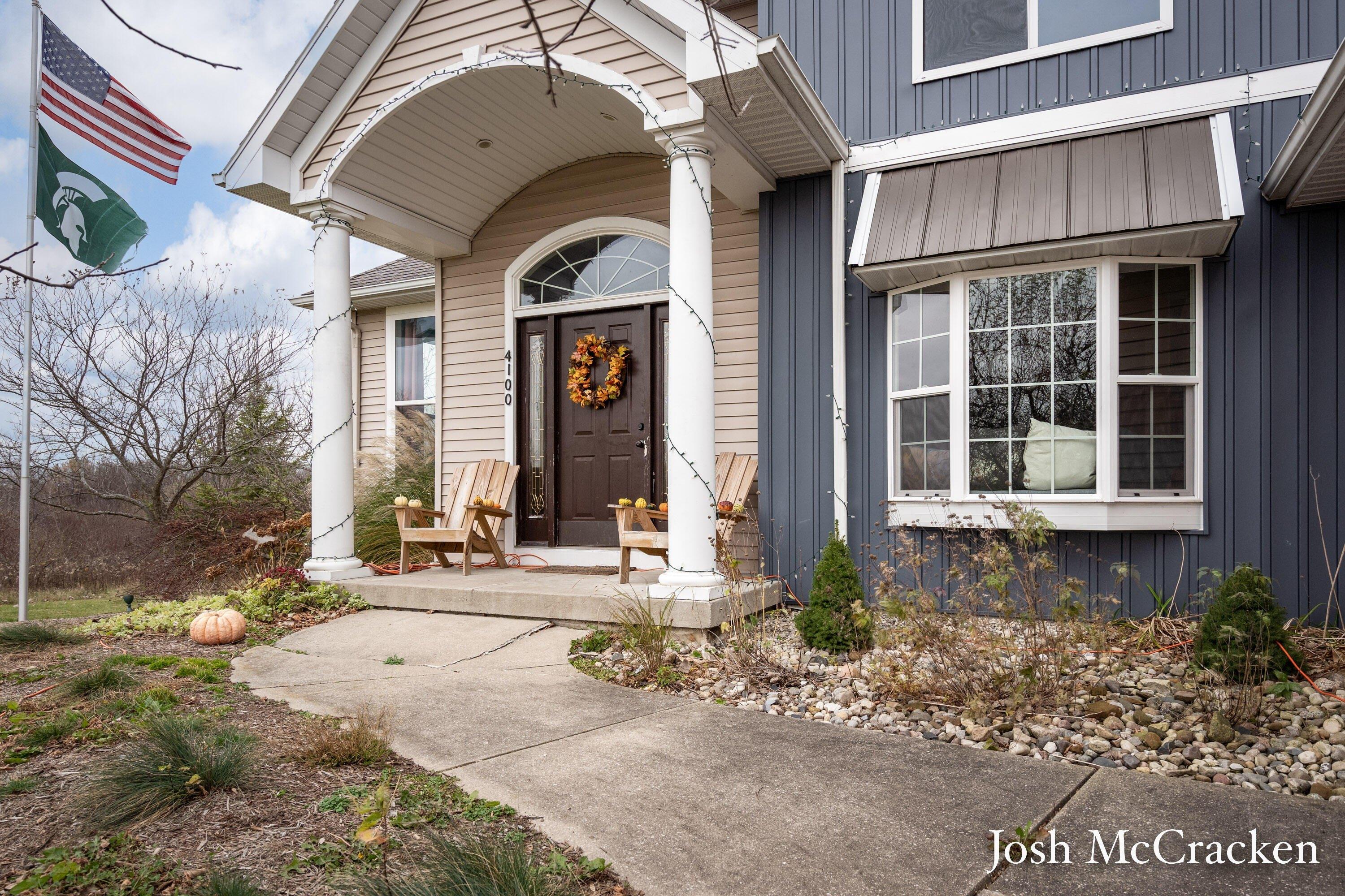 Giles Ave Ne, Ada, MI 49301